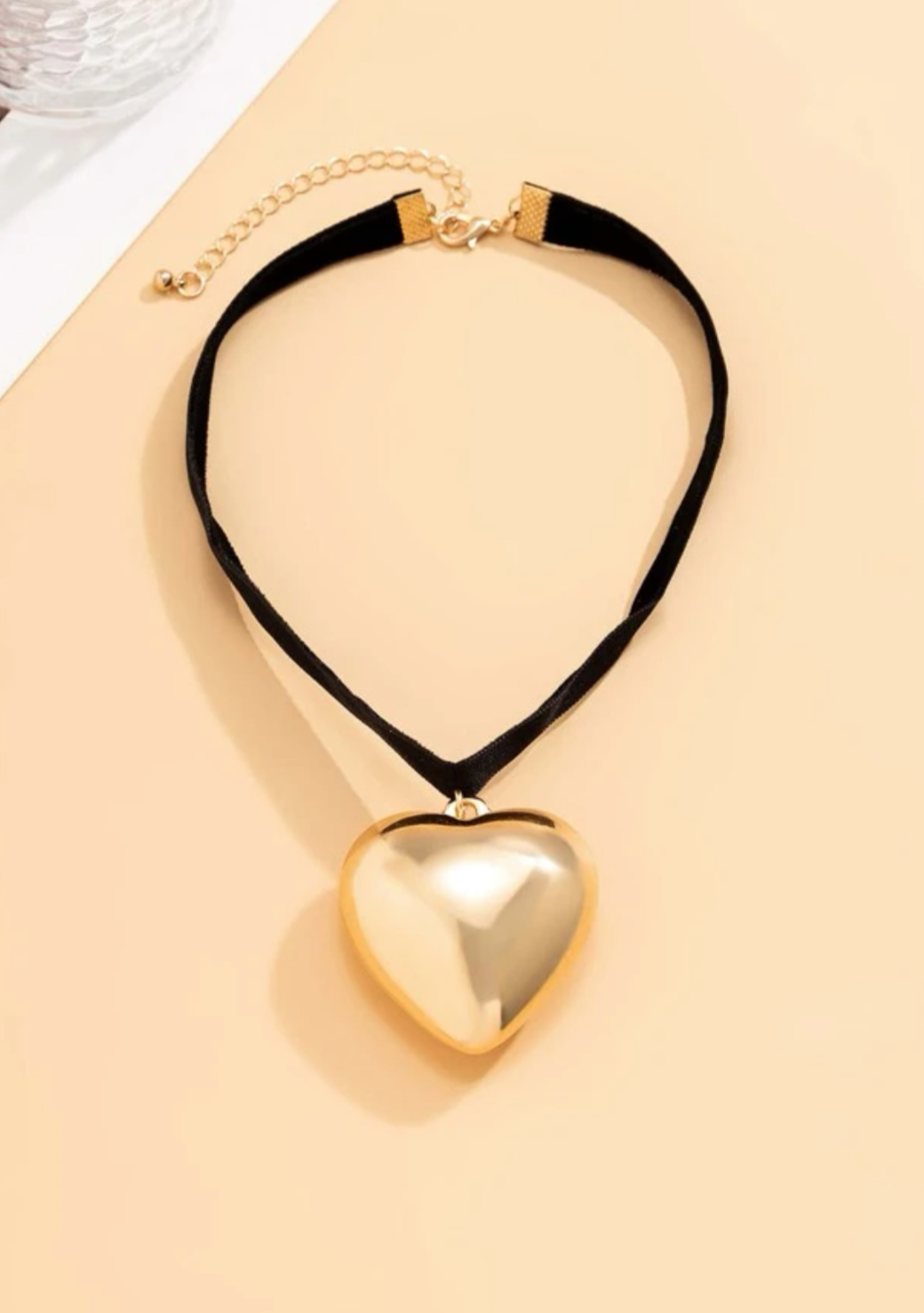 Gold Heart Velvet Choker