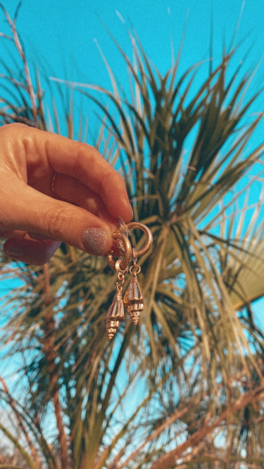 Shell Hoop Earrings in Worn Gold