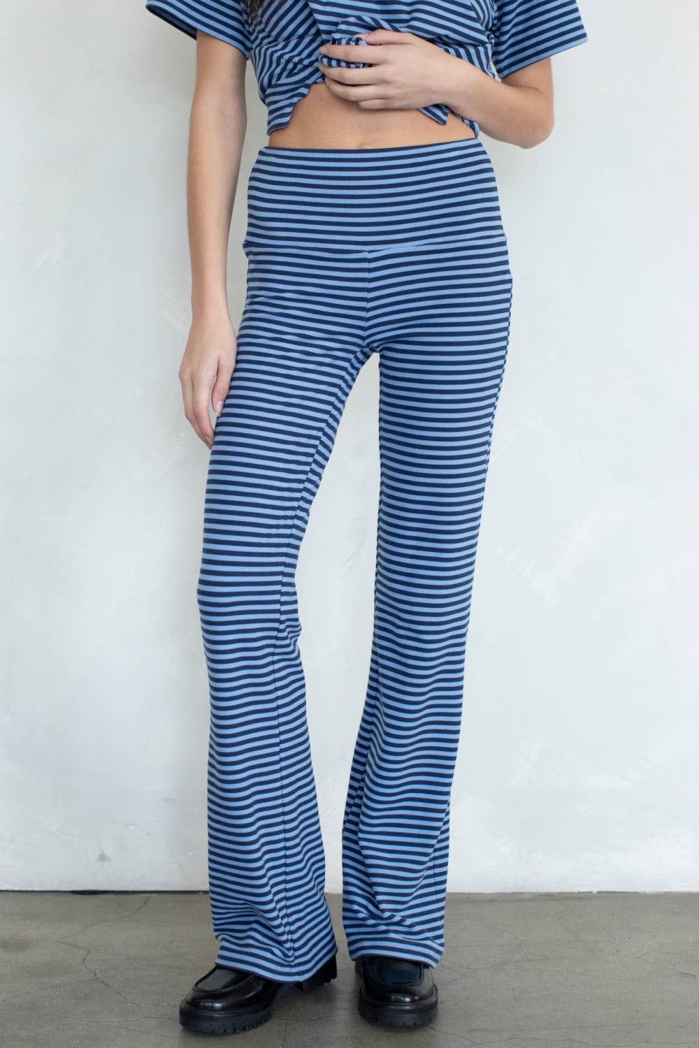 Skylar Pants: Dusty Blue / L
