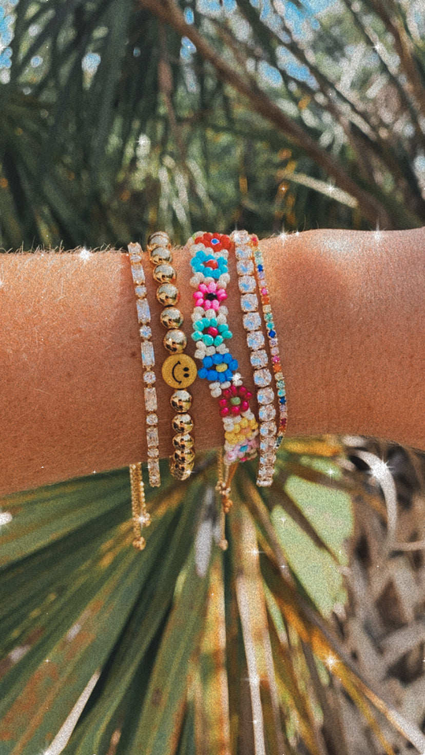 Smiley Face Gold Stretch Bracelet