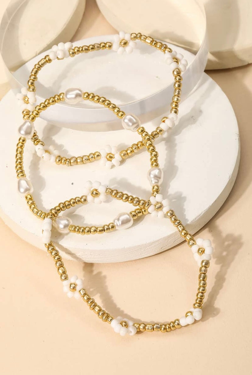 Flower Beaded Bracelet Set