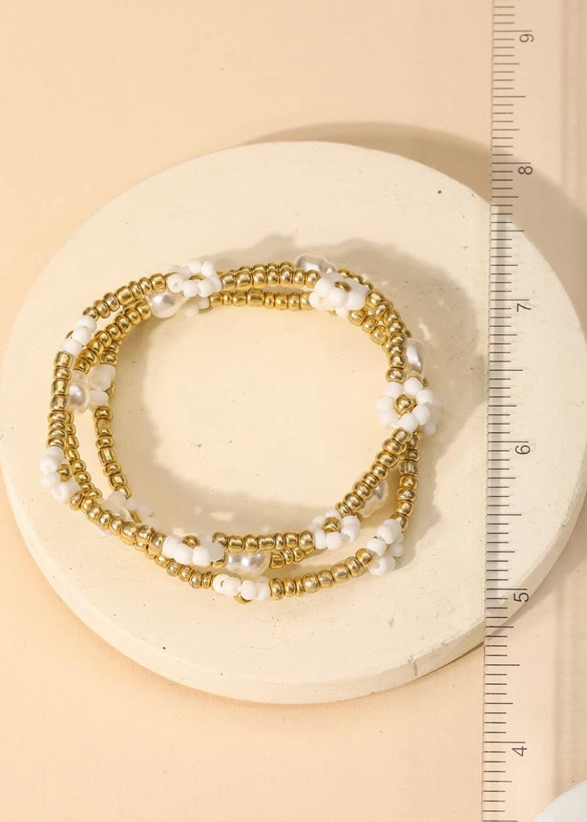 Flower Beaded Bracelet Set